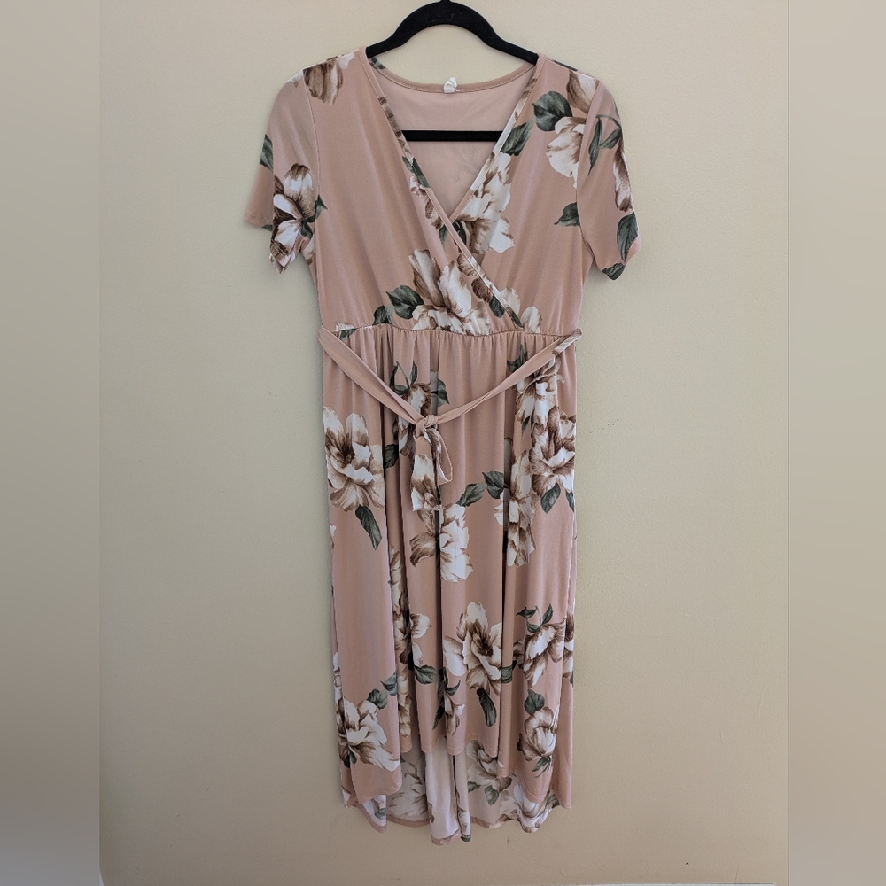 🤰 Pinkblush Large Floral Maternity Dress